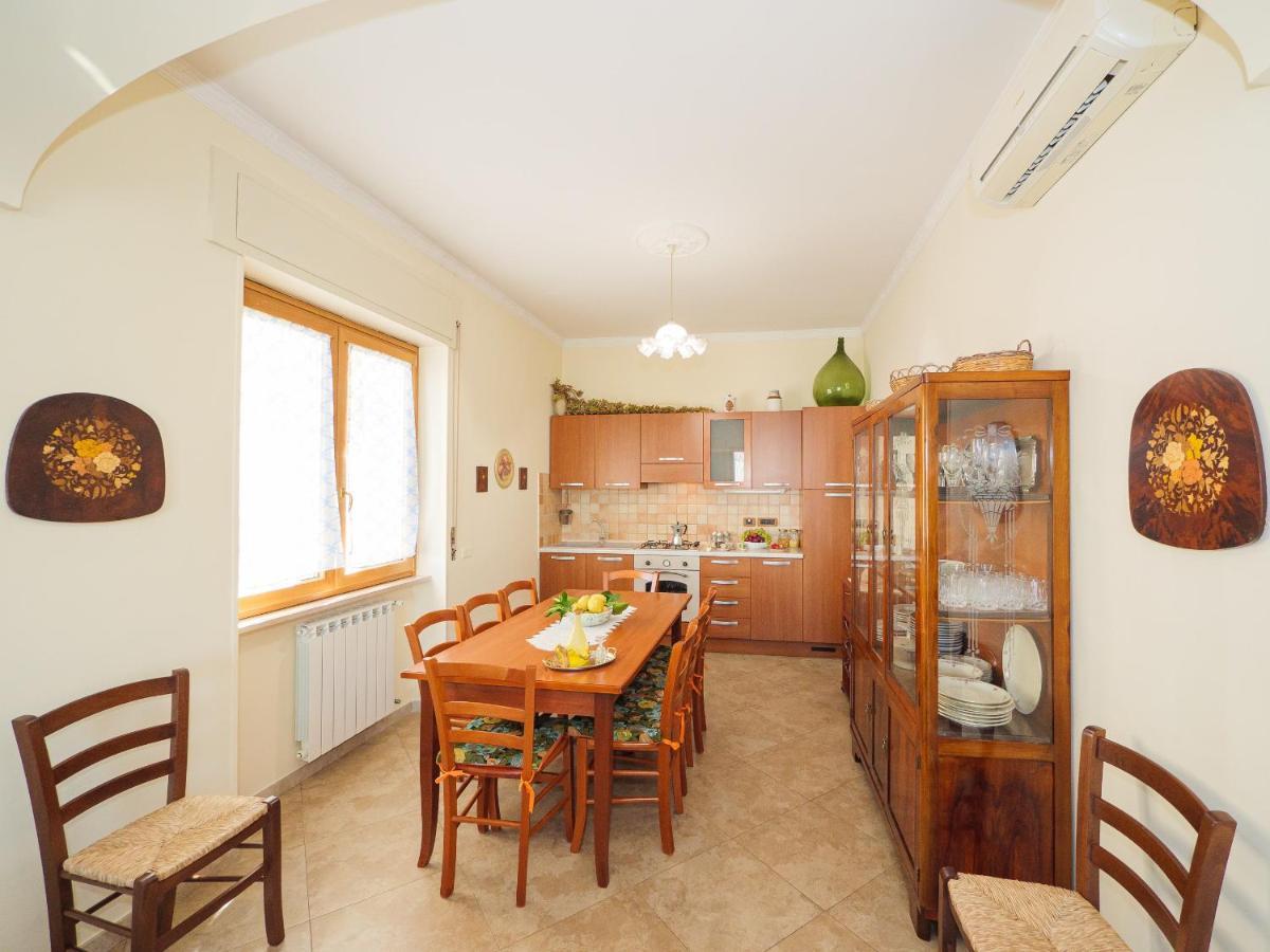 Aranci 67 - Convenient Apartment In Sorrento Centre Екстериор снимка