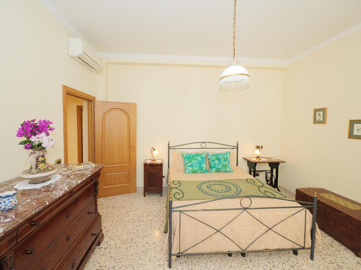 Aranci 67 - Convenient Apartment In Sorrento Centre Екстериор снимка